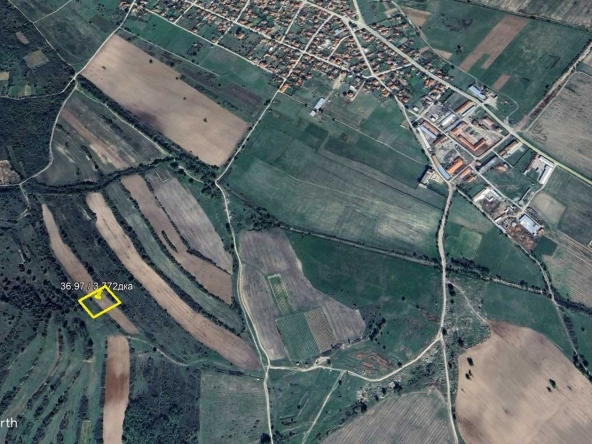 Земеделски имот в с. Войнягово, Област Пловдив -  кв.м за 485 €/дка - Снимка #1