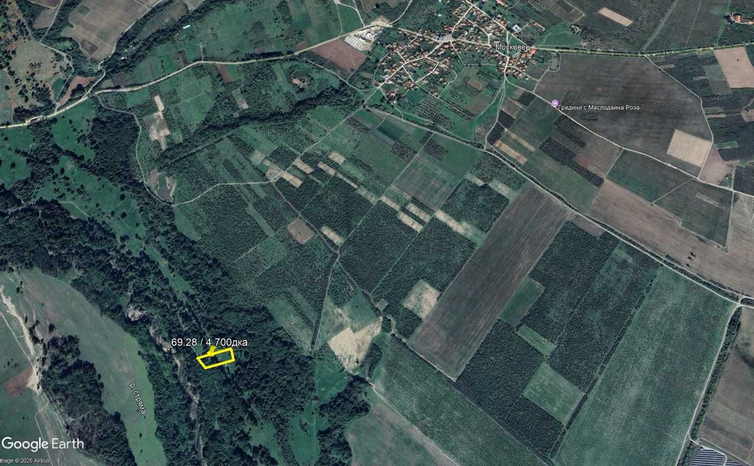 Земеделски имот в с. Богдан, Област Пловдив -  кв.м за 561 €/дка - Снимка #1