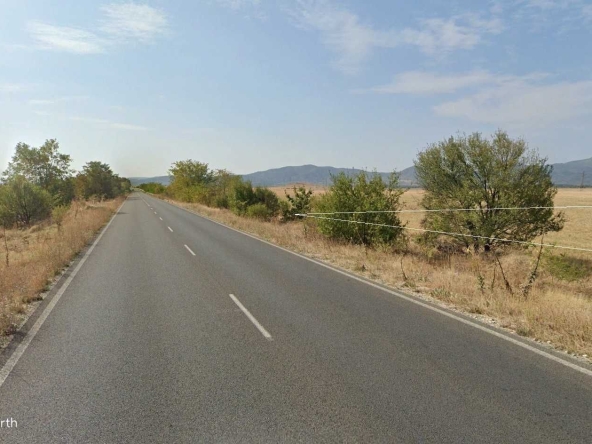 Парцел в Карлово - 2325 кв.м за 2 €/кв.м - Снимка #1