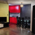 Дава се под наем Тристаен апартамент в Бургас, Изгрев - 95 кв.м за 306 € - Снимка #1