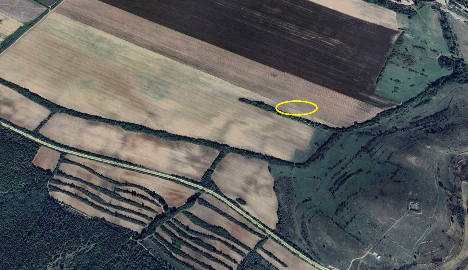 Земеделски имот в с. Войнягово, Област Пловдив -  кв.м за 357 €/дка - Снимка #1