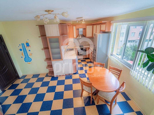 Тристаен апартамент в Велико Търново, Бузлуджа - 83 кв.м за 1686 €/кв.м - Снимка #1