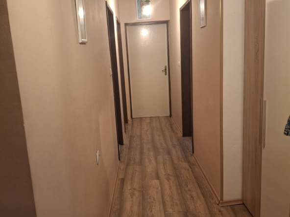 Многостаен апартамент в Хасково, Овчарски - 120 кв.м за 1042 €/кв.м - Снимка #1