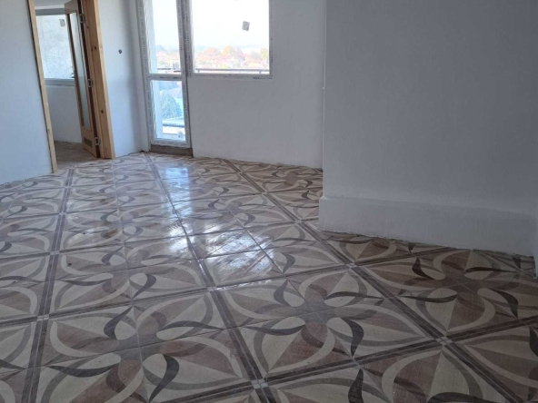 Двустаен апартамент в Исперих - 60 кв.м за 467 €/кв.м - Снимка #1