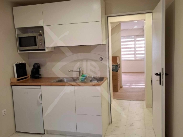 Дава се под наем Мезонет в Варна, Колхозен пазар - 56 кв.м за 425 € - Снимка #1