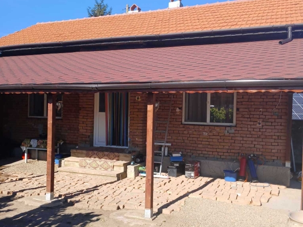 Къща в с. Търнак, Област Враца - 70 кв.м за 429 €/кв.м - Снимка #1