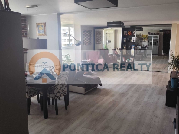 Многостаен апартамент в Бургас, Лазур - 160 кв.м за 2813 €/кв.м - Снимка #1