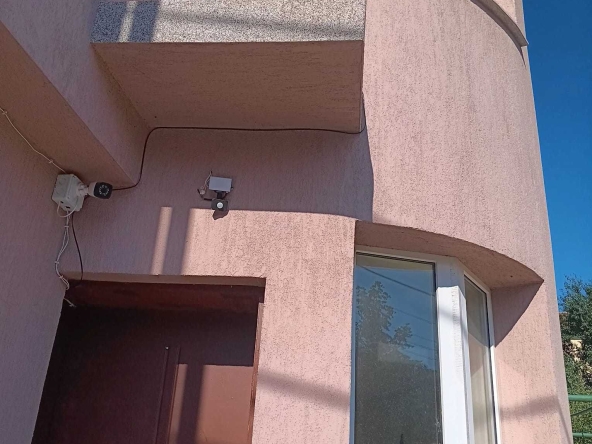 Дава се под наем  в с. Панчарево, Област София-град - 14 кв.м за 178.5 € - Снимка #1