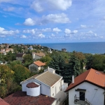 Тристаен апартамент в к.к. Св.Св. Константин и Елена - 83 кв.м за 830 €/кв.м - Снимка #1