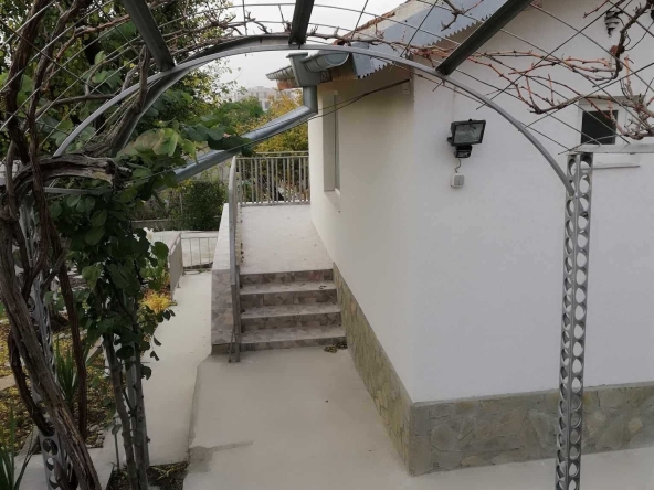 Къща в Балчик - 80 кв.м за 797 €/кв.м - Снимка #1