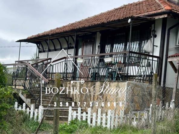 Къща в с. Горен чифлик, Област Варна - 115 кв.м за 548 €/кв.м - Снимка #1