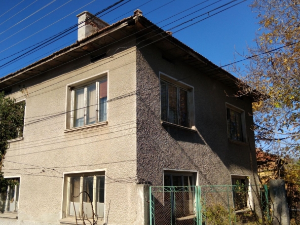 Къща в с. Крайници, Област Кюстендил - 154 кв.м за 410 €/кв.м - Снимка #1