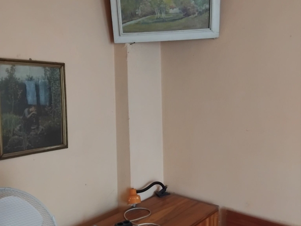 Тристаен апартамент в Дупница - 66 кв.м за 1152 €/кв.м - Снимка #1