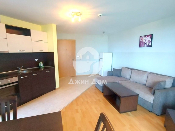Двустаен апартамент в Поморие - 66 кв.м за 1258 €/кв.м - Снимка #1