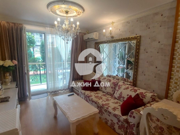 Двустаен апартамент в к.к. Слънчев бряг - 62 кв.м за 1492 €/кв.м - Снимка #1