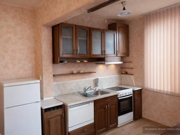 Дава се под наем Тристаен апартамент в Пловдив, Тракия - 60 кв.м за 418.71 € - Снимка #1
