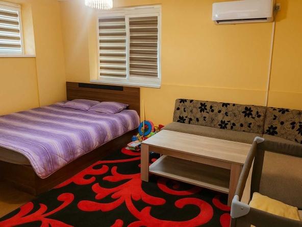 Къща в Русе, Алеи Възраждане - 50 кв.м за 900 €/кв.м - Снимка #1