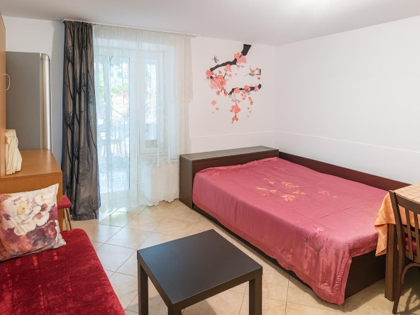 Дава се под наем  в Пловдив, Гагарин - 40 кв.м за 255 € - Снимка #1