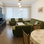 Дава се под наем Тристаен апартамент в Пловдив, Център - 92 кв.м за 382.5 € - Снимка #1