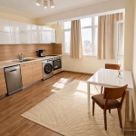 Дава се под наем Двустаен апартамент в Пловдив, Кършияка - 74 кв.м за 397.8 € - Снимка #1