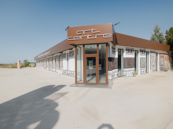 Дава се под наем Офис в Пловдив, Индустриална зона - Тракия - 120 кв.м за 600 € - Снимка #1