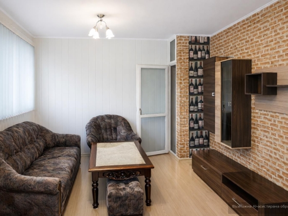 Дава се под наем Тристаен апартамент в Пловдив, Тракия - 52 кв.м за 348.84 € - Снимка #1