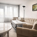 Дава се под наем Тристаен апартамент в Пловдив, Каменица 2 - 86 кв.м за 408.51 € - Снимка #1
