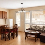 Дава се под наем Тристаен апартамент в Пловдив, Кършияка - 80 кв.м за 548.25 € - Снимка #1