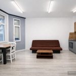 Дава се под наем Двустаен апартамент в Пловдив, Център - 65 кв.м за 498.27 € - Снимка #1