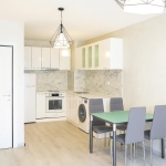 Дава се под наем Двустаен апартамент в Пловдив, Южен - 64 кв.м за 549 € - Снимка #1