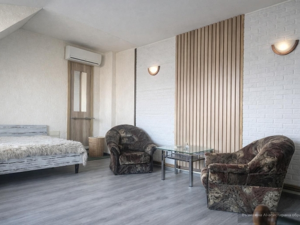 Дава се под наем Мезонет в Пловдив, Център - 70 кв.м за 448.8 € - Снимка #1