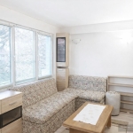 Дава се под наем Тристаен апартамент в Пловдив, Младежки Хълм - 70 кв.м за 598.23 € - Снимка #1