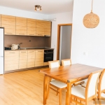 Дава се под наем Тристаен апартамент в Пловдив, Гагарин - 110 кв.м за 558.45 € - Снимка #1