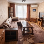 Дава се под наем Тристаен апартамент в Пловдив, Съдийски - 86 кв.м за 448.8 € - Снимка #1