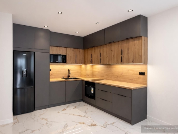 Дава се под наем Двустаен апартамент в Асеновград - 60 кв.м за 458.49 € - Снимка #1