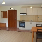 Дава се под наем Двустаен апартамент в Пловдив, Център - 60 кв.м за 382.5 € - Снимка #1