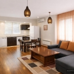 Дава се под наем Тристаен апартамент в Пловдив, Каменица 2 - 86 кв.м за 448.8 € - Снимка #1