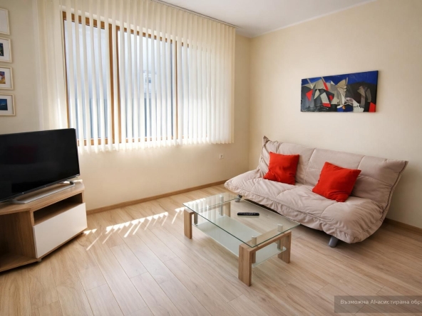 Дава се под наем Етаж от къща в Пловдив, Каменица 1 - 70 кв.м за 448.8 € - Снимка #1