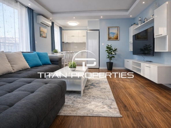 Дава се под наем Тристаен апартамент в Пловдив, Център - 75 кв.м за 648.21 € - Снимка #1
