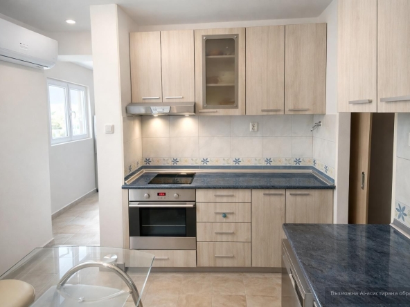 Дава се под наем Тристаен апартамент в Пловдив, Тракия - 97 кв.м за 598.23 € - Снимка #1