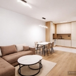 Дава се под наем Двустаен апартамент в Пловдив, Тракия - 65 кв.м за 568.14 € - Снимка #1