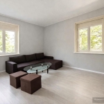 Дава се под наем Двустаен апартамент в Пловдив, Център - 70 кв.м за 428.91 € - Снимка #1