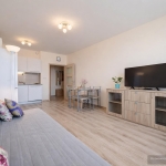 Дава се под наем Тристаен апартамент в Варна, Аспарухово - 90 кв.м за 797.64 € - Снимка #1