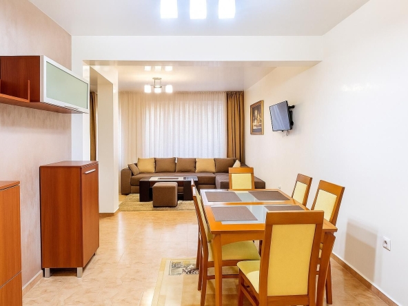 Дава се под наем Двустаен апартамент в Пловдив, Кършияка - 60 кв.м за 433.5 € - Снимка #1