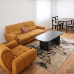 Дава се под наем Тристаен апартамент в Пловдив, Център - 86 кв.м за 448.8 € - Снимка #1