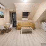 Дава се под наем Двустаен апартамент в Пловдив, Христо Смирненски - 65 кв.м за 488.58 € - Снимка #1