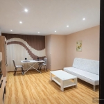 Дава се под наем Двустаен апартамент в Варна, Лятно кино Тракия - 75 кв.м за 498.27 € - Снимка #1