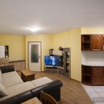 Дава се под наем Двустаен апартамент в Пловдив, Кършияка - 60 кв.м за 448.8 € - Снимка #1