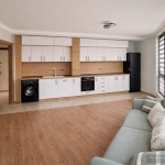 Дава се под наем Тристаен апартамент в Пловдив, Кършияка - 102 кв.м за 797.64 € - Снимка #1