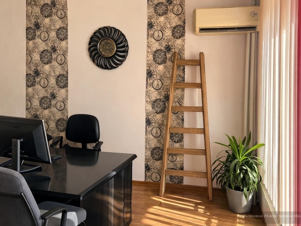 Дава се под наем Магазин в Пловдив, Тракия - 44 кв.м за 398.82 € - Снимка #1